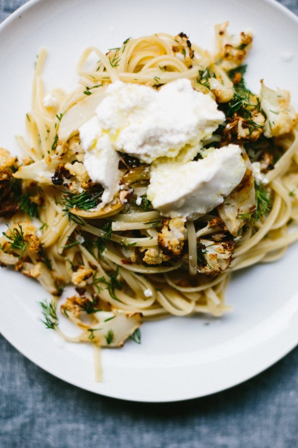 ROASTED CAULIFLOWER LINGUINE WITH RICOTTA AND DILL on Apt34
