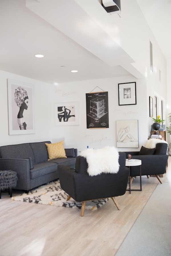 women's co-working spaces on apartment 34