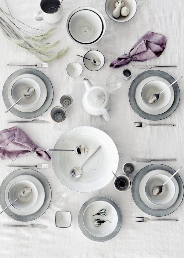 easter table inspiration on apartment 34