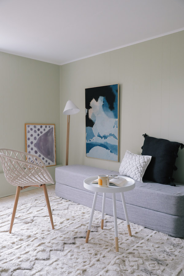 home tour: bold color in a bungalow