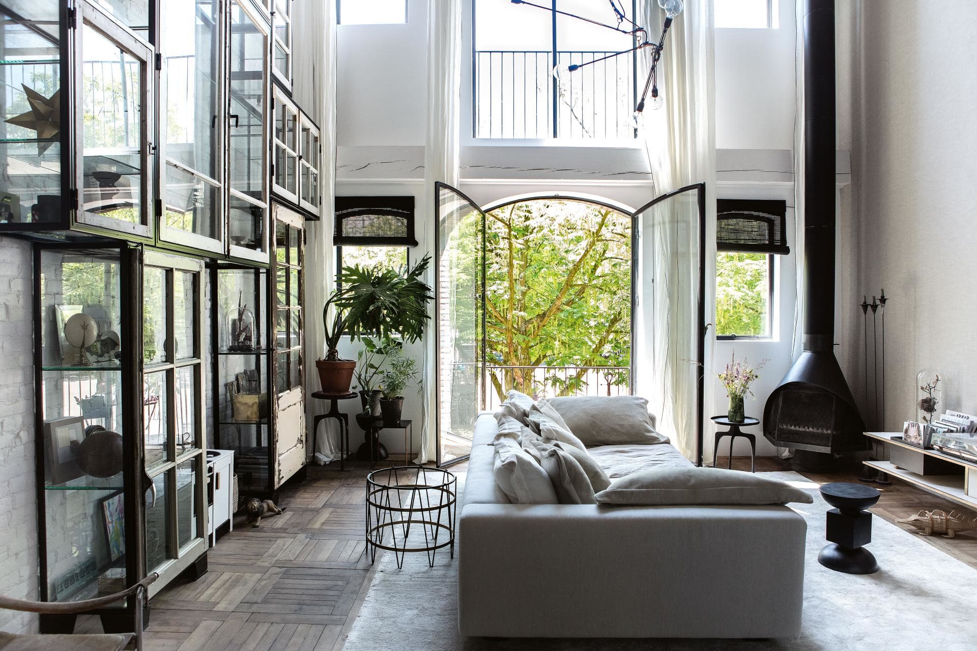 home tour: modern vintage in amsterdam