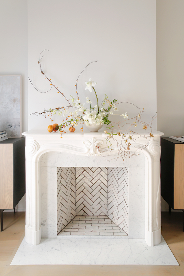 How to Dress Up Your Mantel for Thanksgiving with Flowers