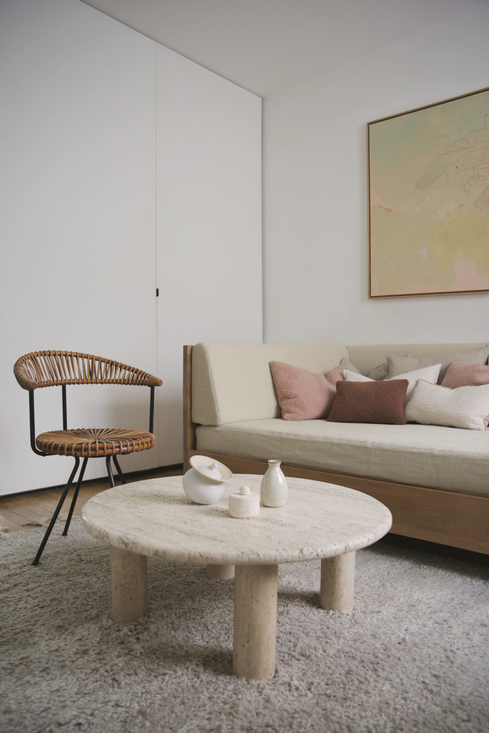 Emmanuelle Simon Designs a Stunning Mini-Apartment in Paris on Apartment 34