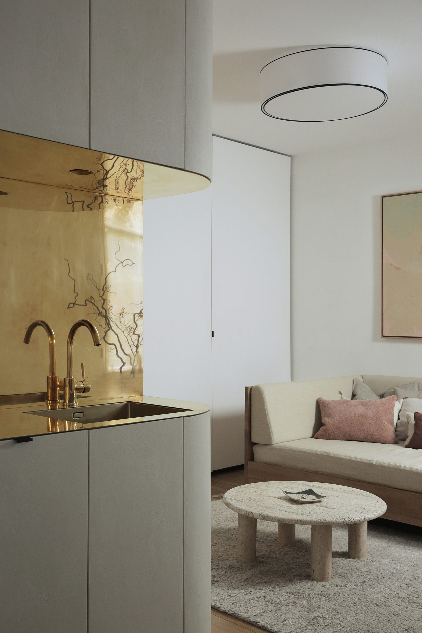 Emmanuelle Simon Designs a Stunning Mini-Apartment in Paris on Apartment 34
